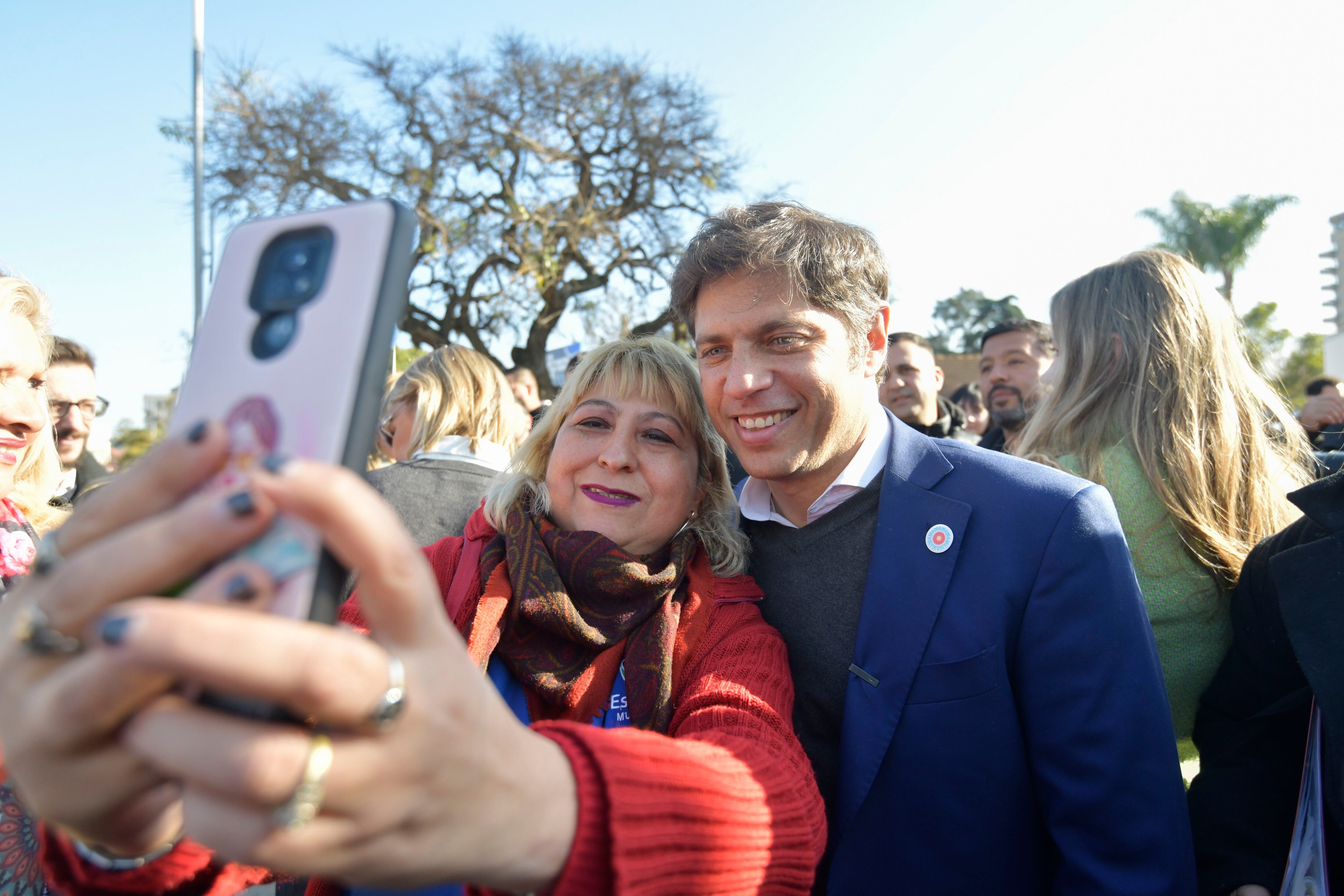 Axel Kicillof prepara un acto repleto de intendentes para cerrar la campaña  provincial - Infobae