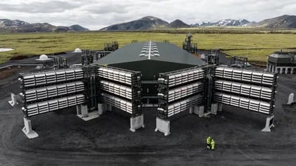 Climeworks inaugura en Islandia la planta Mammoth, pionera en captura directa de CO2. (Oli Haukur Myrdal/Climeworks)
