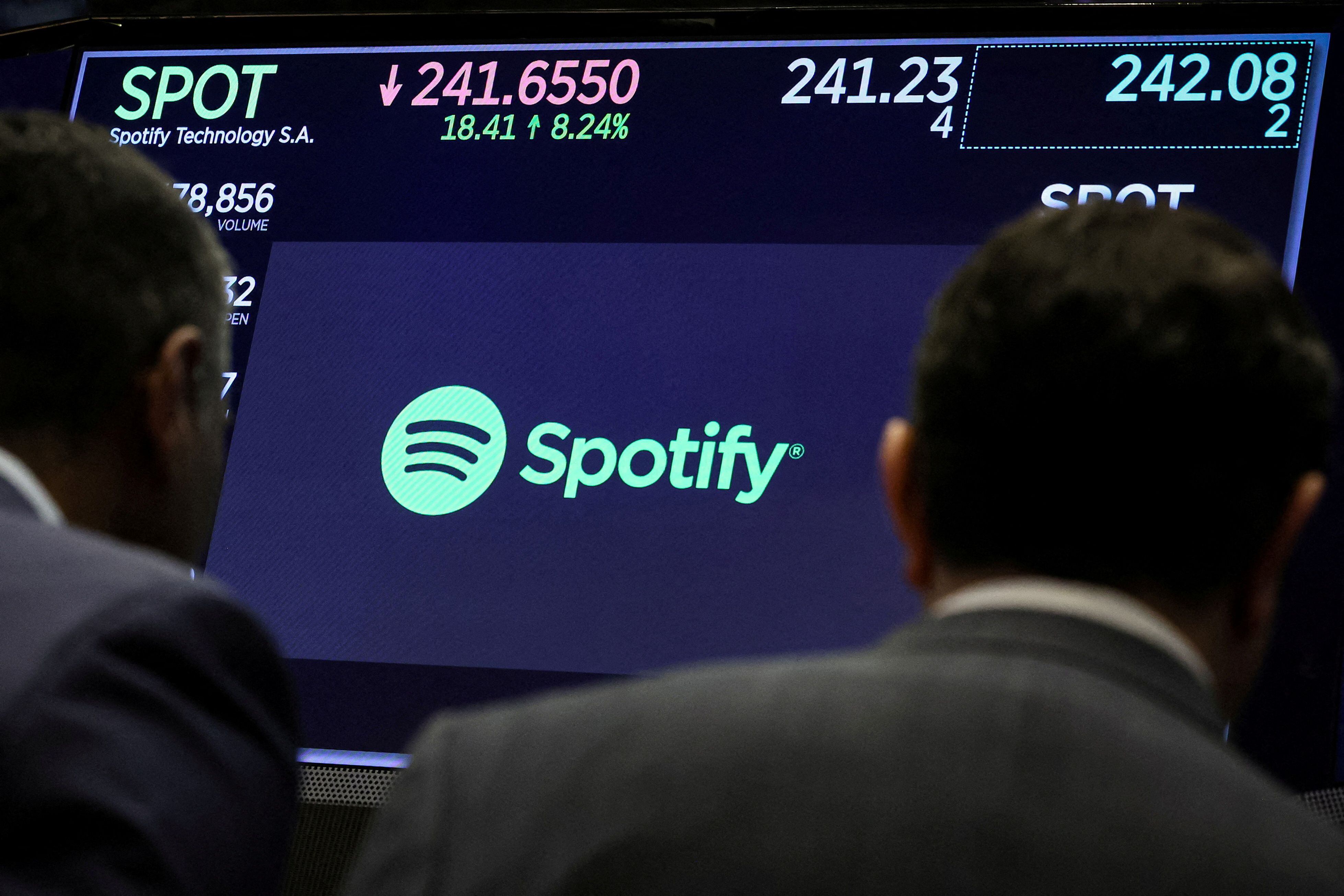 El nuevo plan de Spotify incluye acceso a audiolibros. REUTERS/Brendan McDermid/File Photo