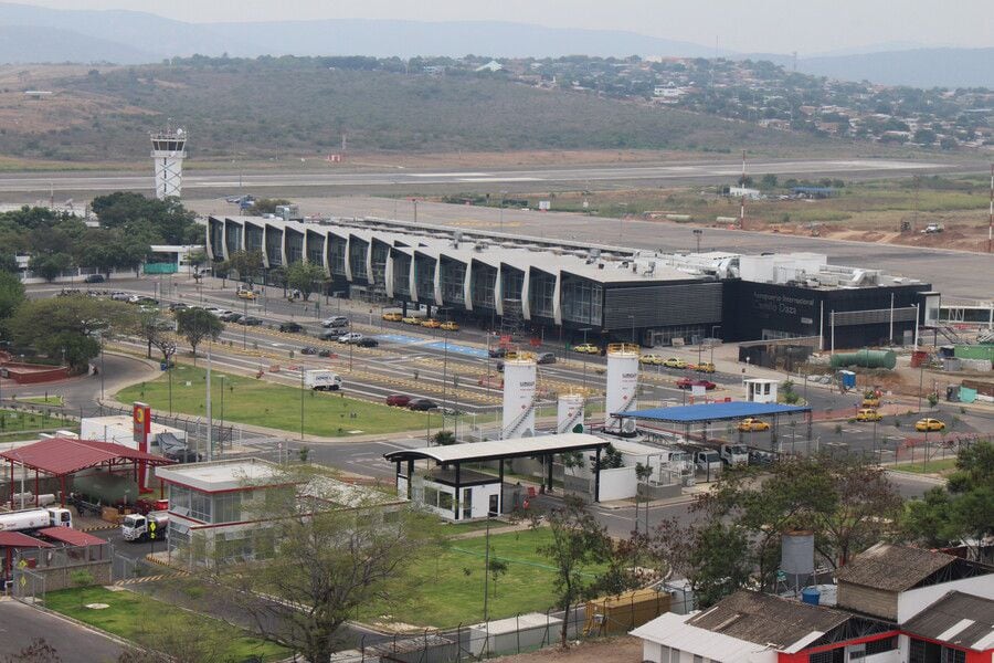 El avión cubría la ruta Caracas-San Antonio del Táchira y aterrizó sin autorización en el aeropuerto de Cúcuta - crédito Colprensa