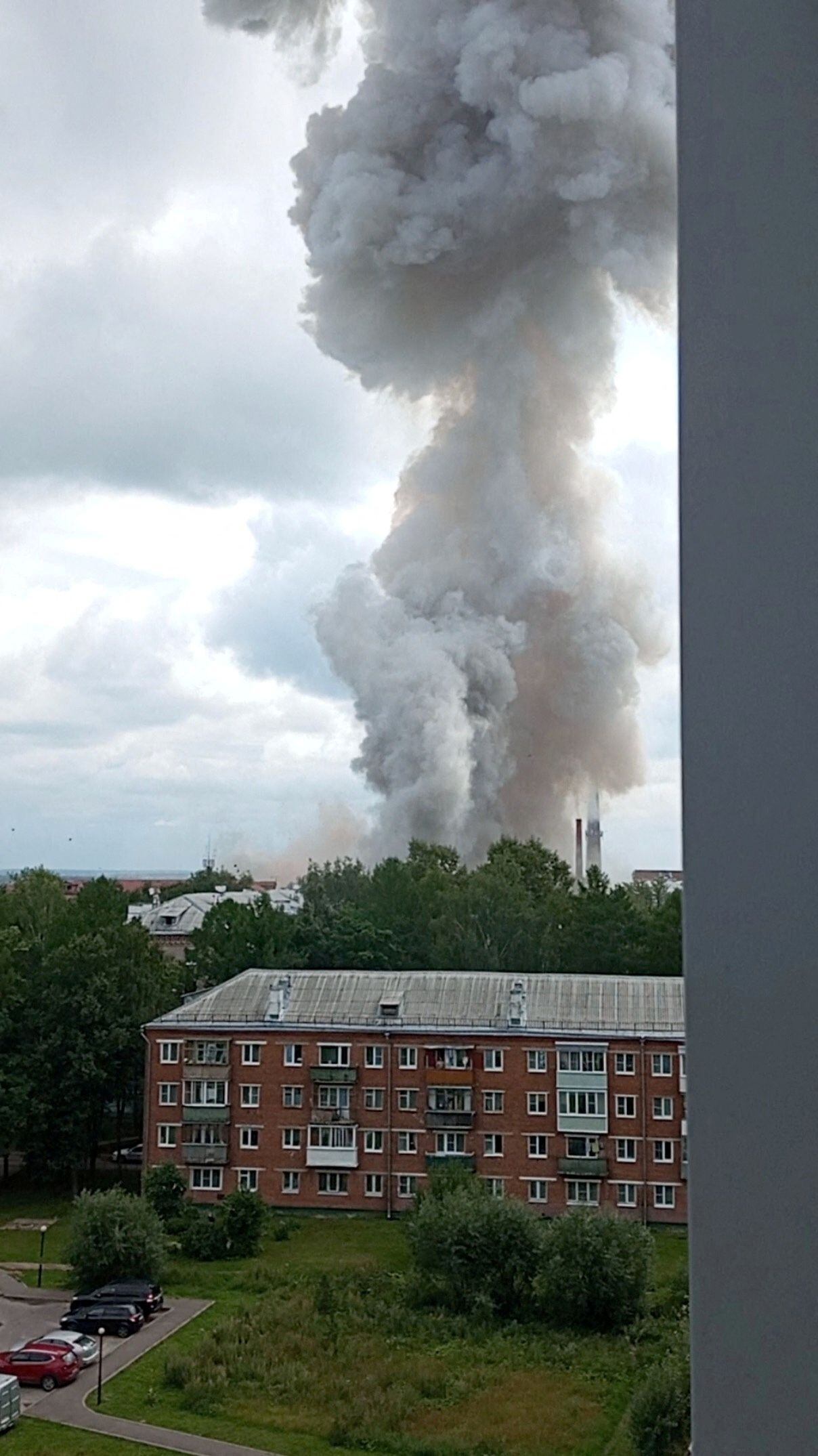 La explosión ocurrió en una planta que producía equipos ópticos. (Ekaterina Kalenyuk/via REUTERS)