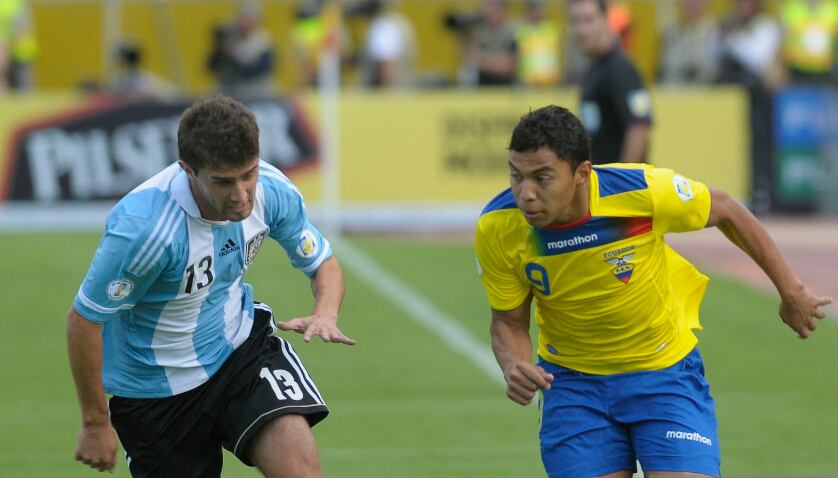 Gino Peruzzi A Poco Ser Jugador De Alianza Lima Partidos Con Argentina