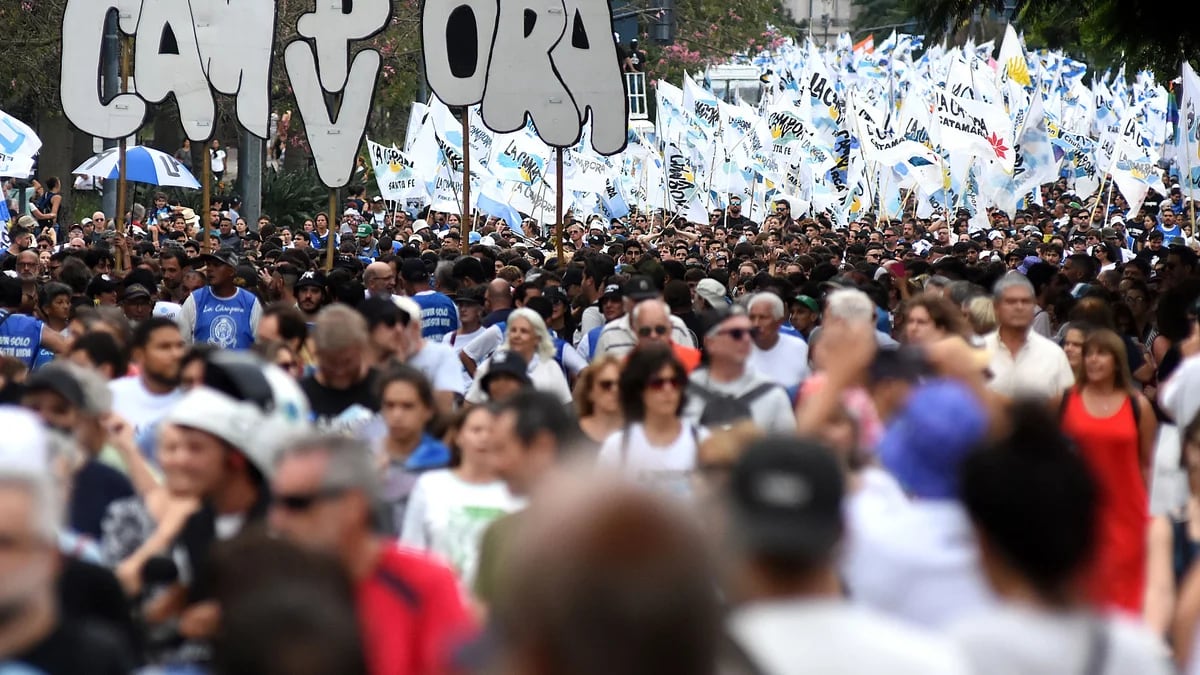 La Cámpora se solidarizó con Fabiola Yañez y acusó a Alberto Fernández: “Ejerció violencia contra Cristina y otras mujeres”