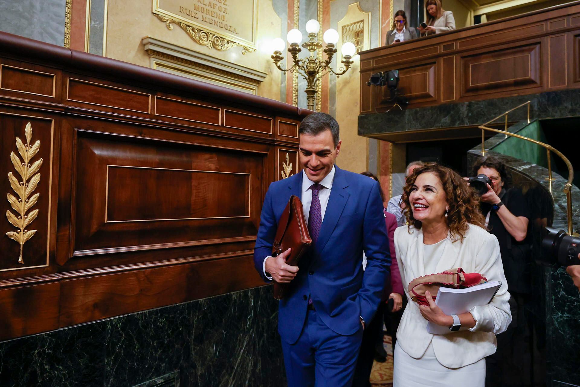 Pedro Sánchez en el Congreso de los Diputados. (EFE/ Javier Lizon)