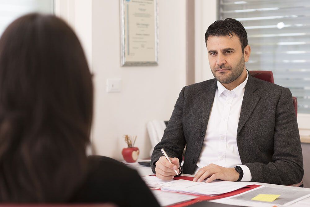 El 33% de quienes buscan nuevos roles dicen que su principal objetivo es un aumento salarial.