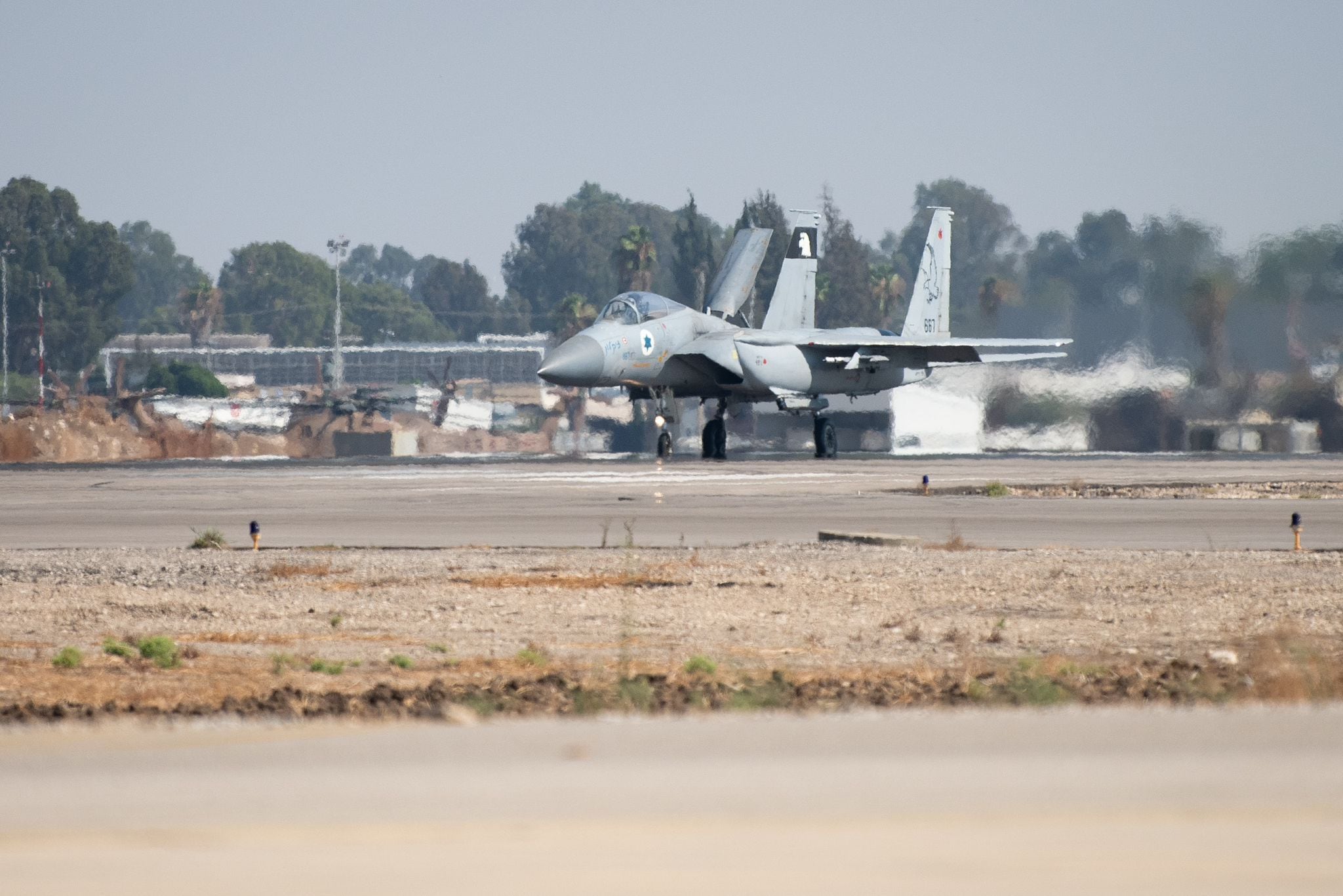 Uno de los aviones de combate F15 que participó este sábado en el ataque de la Fuerza Aérea israelí contra el puerto yemení de Hodeida. EFE/Ejército de Israel
