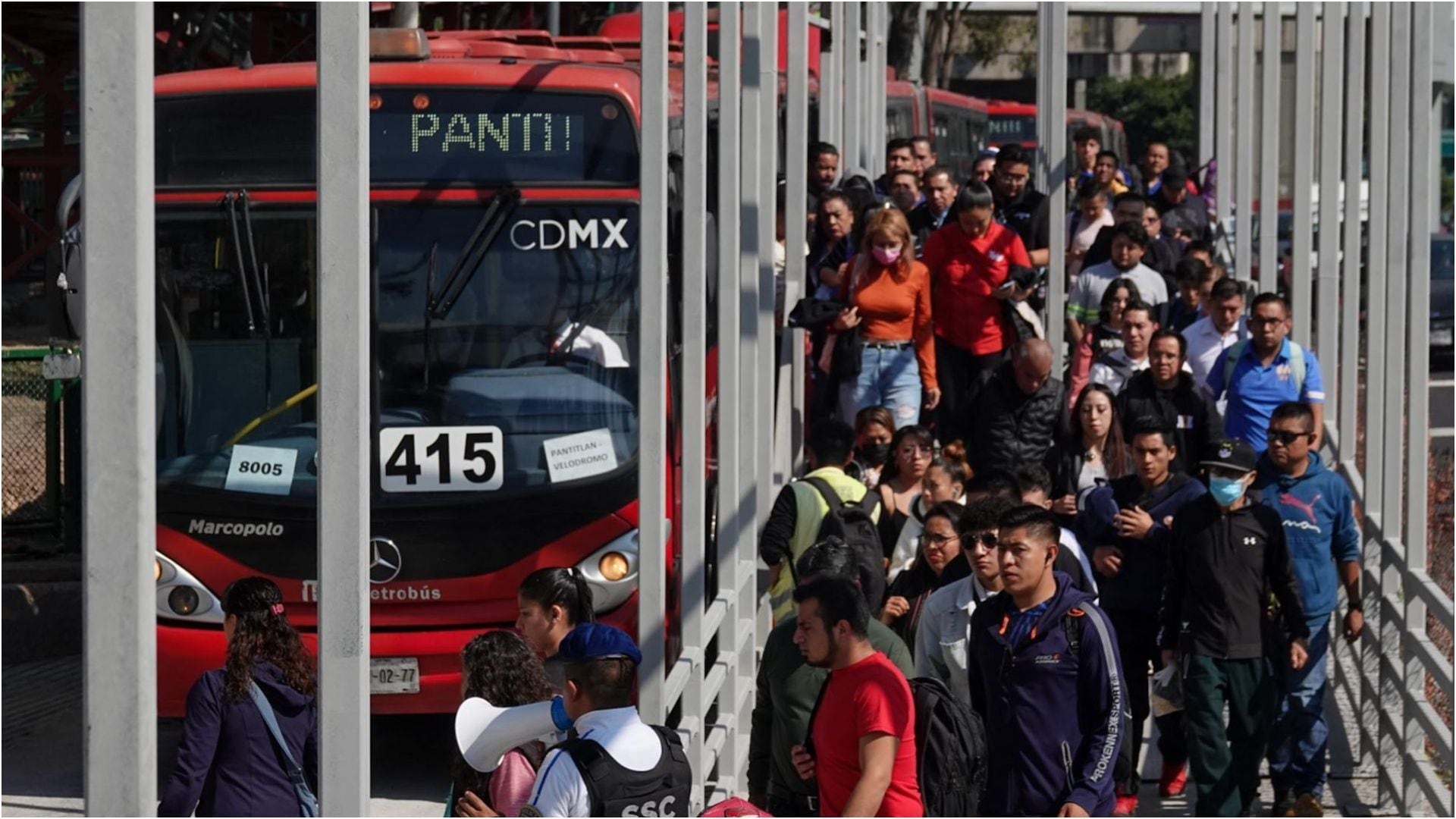 Estaciones del Metrobús fuera de servicio en esta última hora de este 4 de mayo