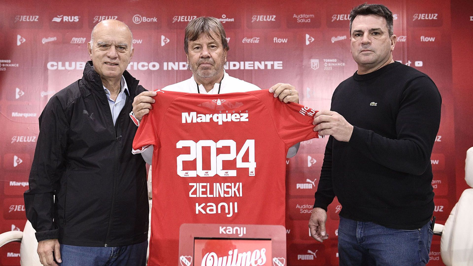 Ricardo Zielinski fue presentado en Independiente