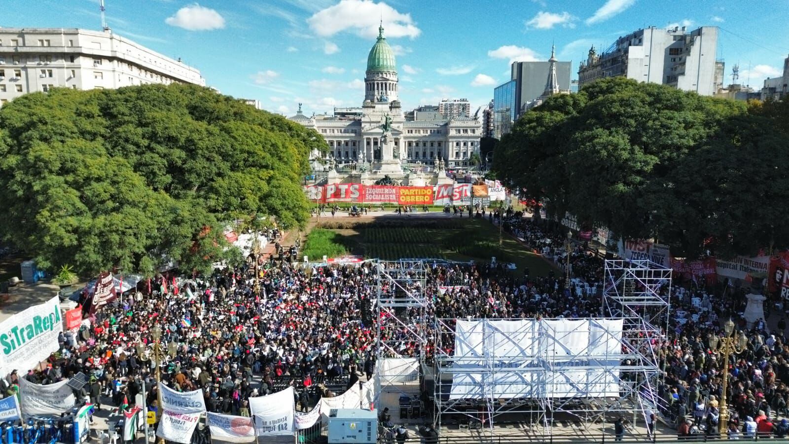 Acto de la izquierda en el Congreso