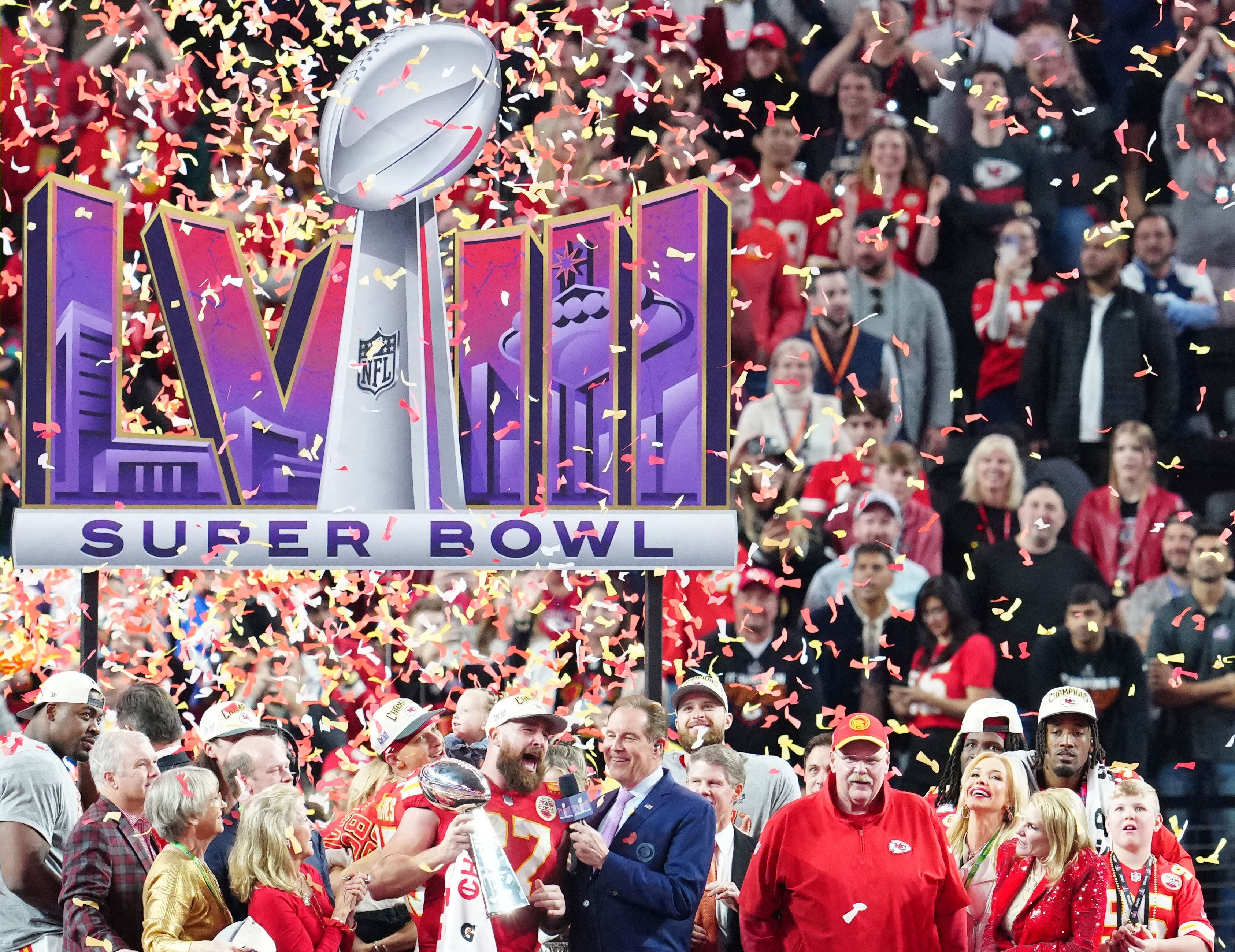 La celebración de Kansas City después de coronarse bicampeón (Stephen R. Sylvanie-USA TODAY Sports)