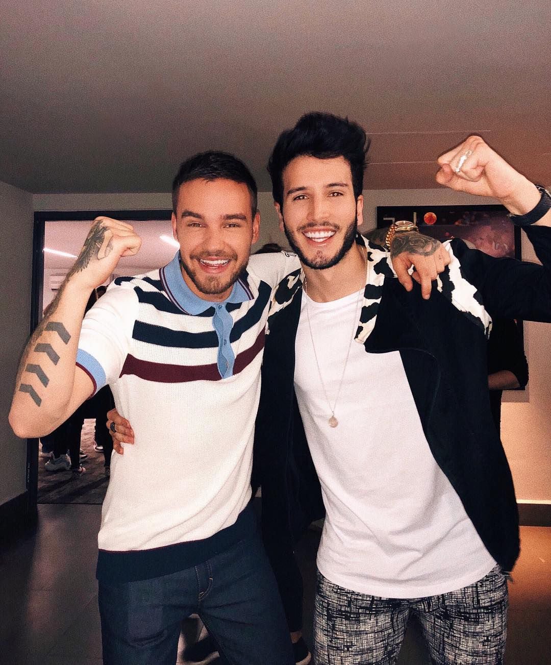 Liam habló catálogo de sexy a Sebastián Yatra en 2018 - crédito @sebastianyatra / Facebook