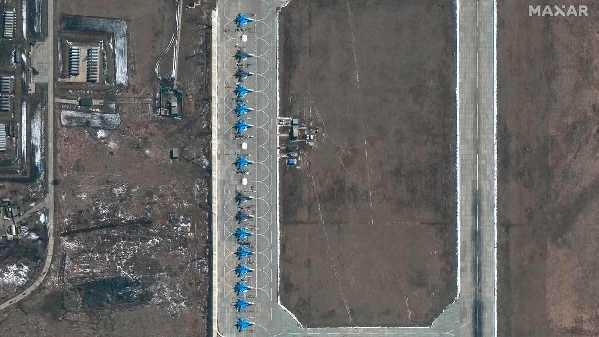 Ucrania intensifica la guerra de los drones y destruyó seis cazabombarderos rusos en un aeródromo de Rostov
