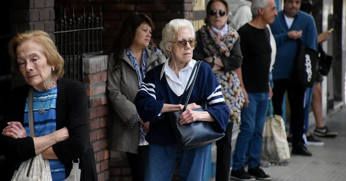 A cunto debera llegar el bono de jubilados para igualar el poder compra de $70.000 de diciembre pasado