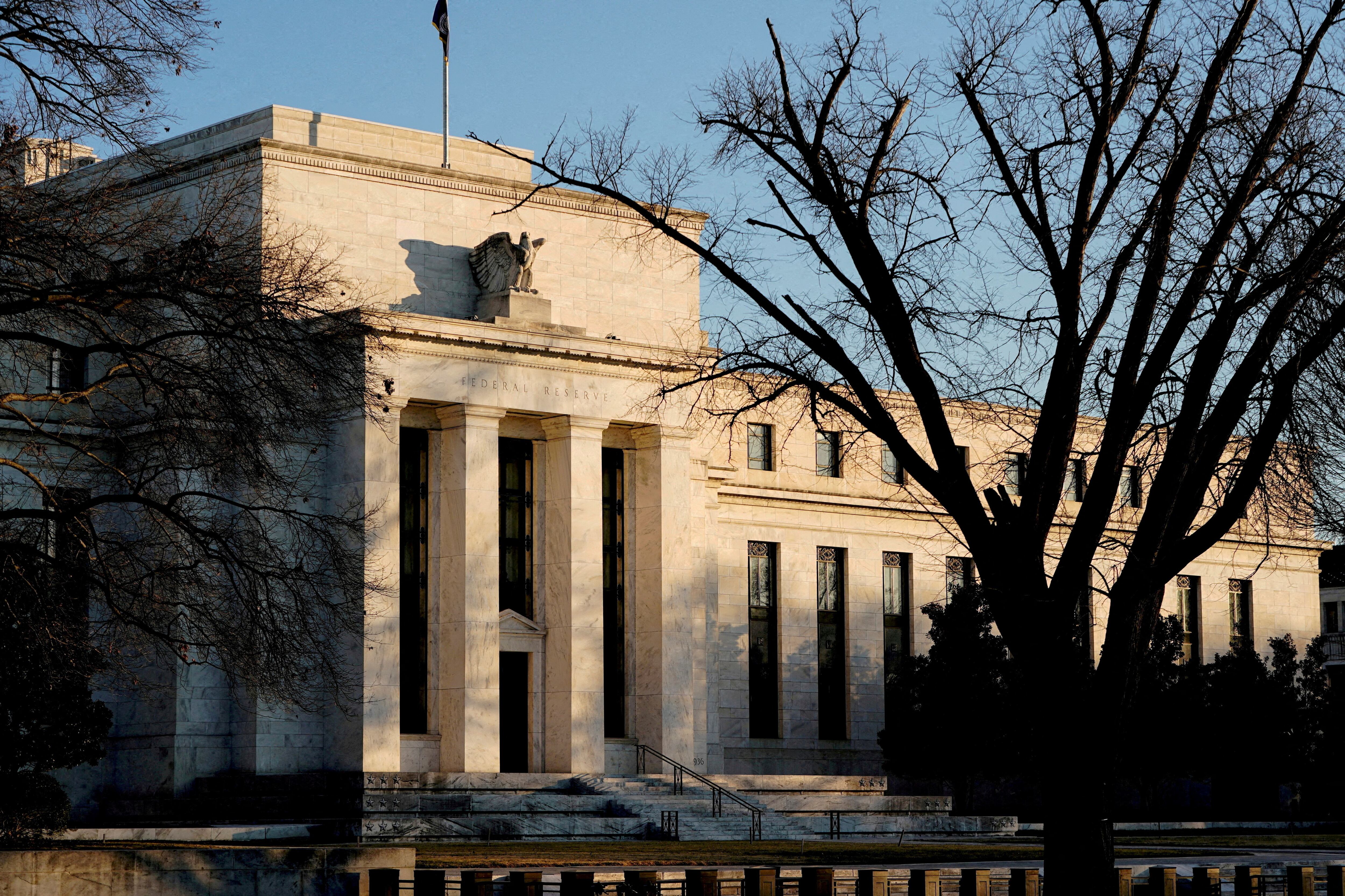El edificio de la Reserva Federal en Washington, EE.UU., 26 de enero de 2022. REUTERS/Joshua Roberts/File Photo