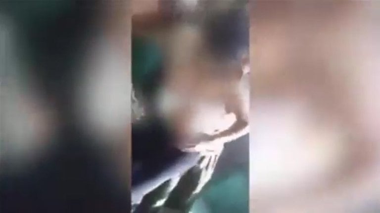 Seis Hombres Abusaron Sexualmente De Una Joven Discapacitada En Un Bus