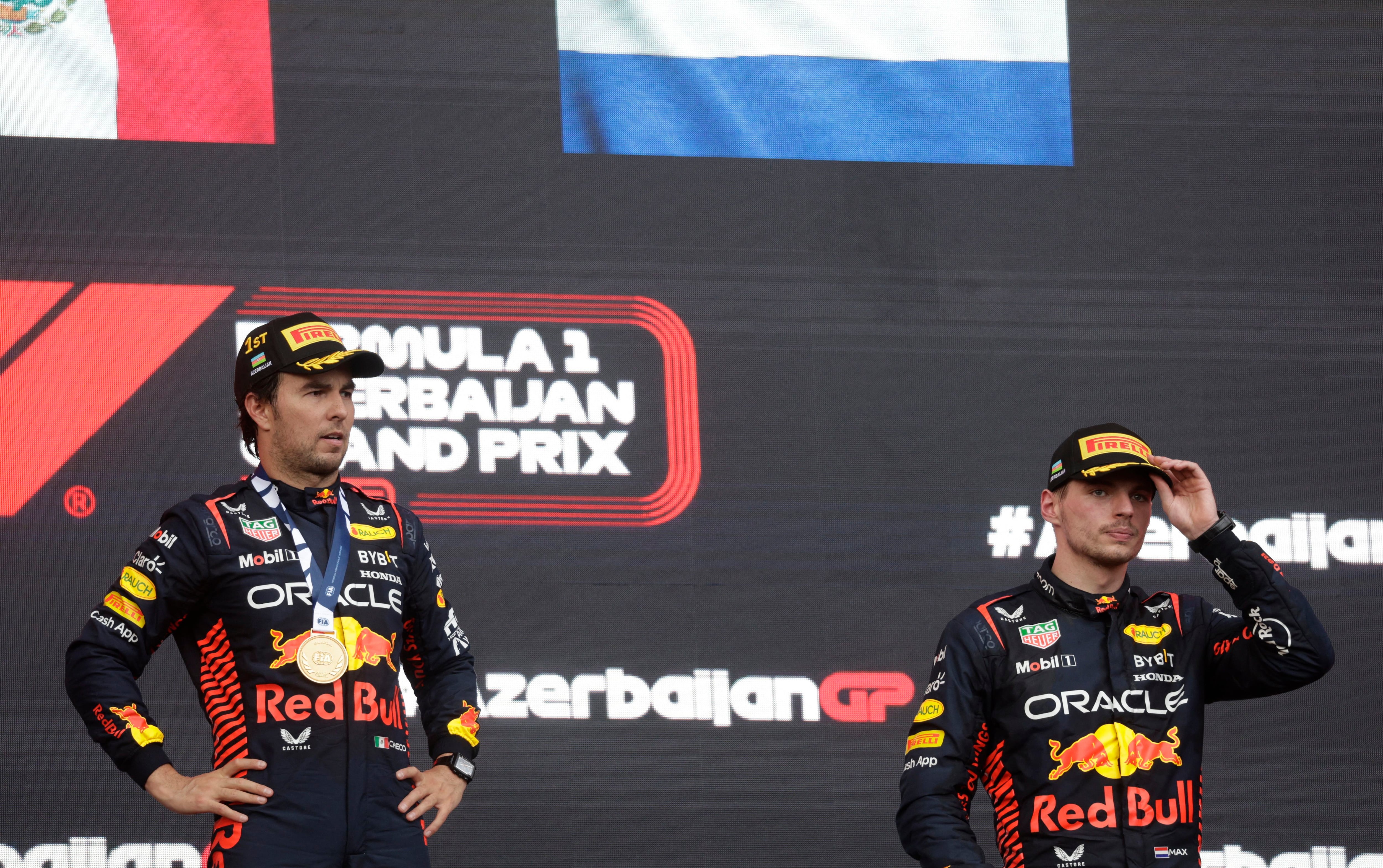 Checo Pérez terminó por delante de Max Verstappen en el Gran Premio de Azerbaiyán (REUTERS/Leonhard Foeger)