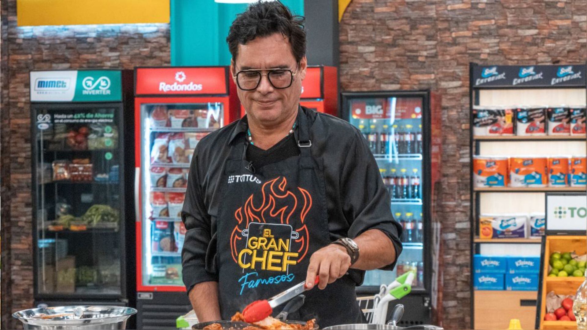 Patricio Suárez Vértiz opina sobre las nuevas temporadas de 'El Gran Chef Famosos'. Latina TV