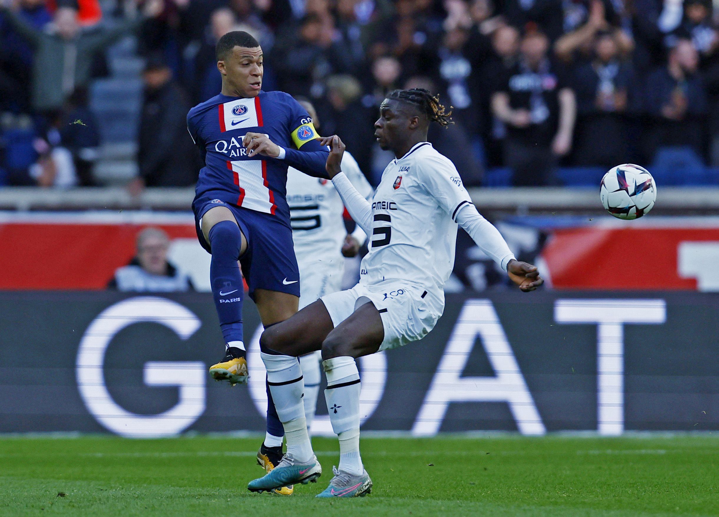 Mbappé anotó un gol pero estaba en fuera de juego (Foto: Reuters)