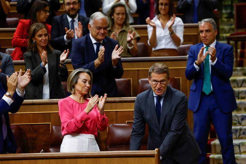 El líder de la oposición española del Partido Popular, Alberto Núñez Feijoo, en el Congreso de los Diputados, el segundo día del debate de investidura, en Madrid, España, 27 de septiembre de 2023 (REUTERS/Susana Vera)