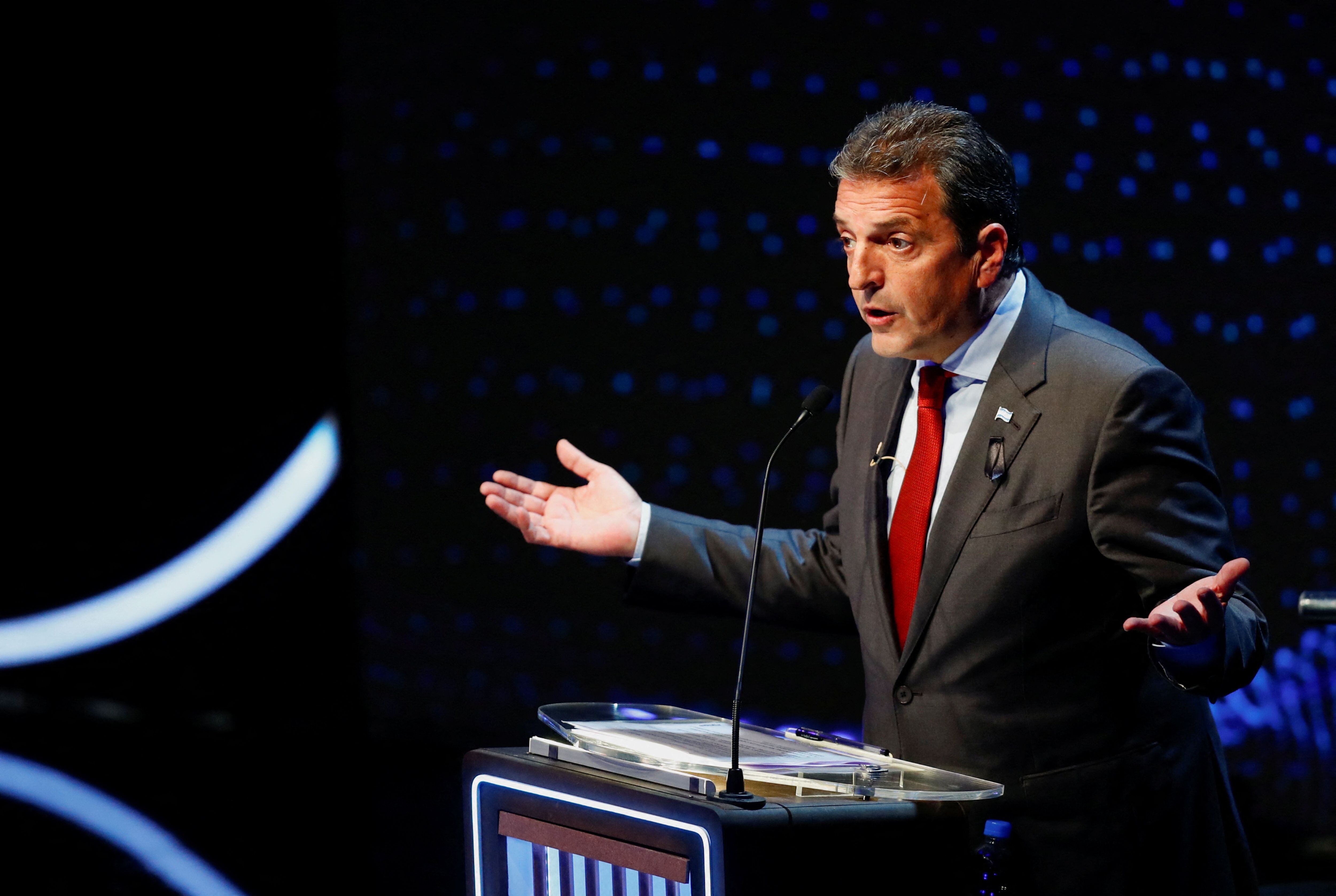 Sergio Massa en el debate presidencial 2023 (REUTERS/Agustin Marcarian/Pool)