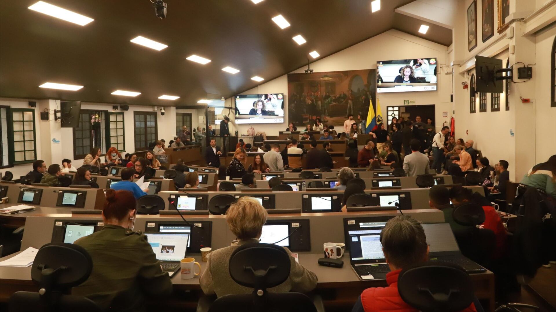 Aprobaron en primer debate el Plan de Desarrollo de Bogotá. (Crédito: @HaciendaBogota / X)