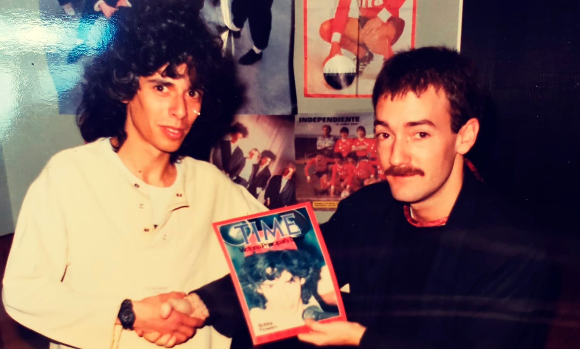 Bobby Flores y Quique Prosen fueron unos de los primeros musicalizadores de la primera radio rockera argentina (Crédito Bobby Flores)