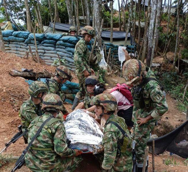 El concejal fue trasladado a un centro asistencial en Cali - crédito Fuerzas Militares