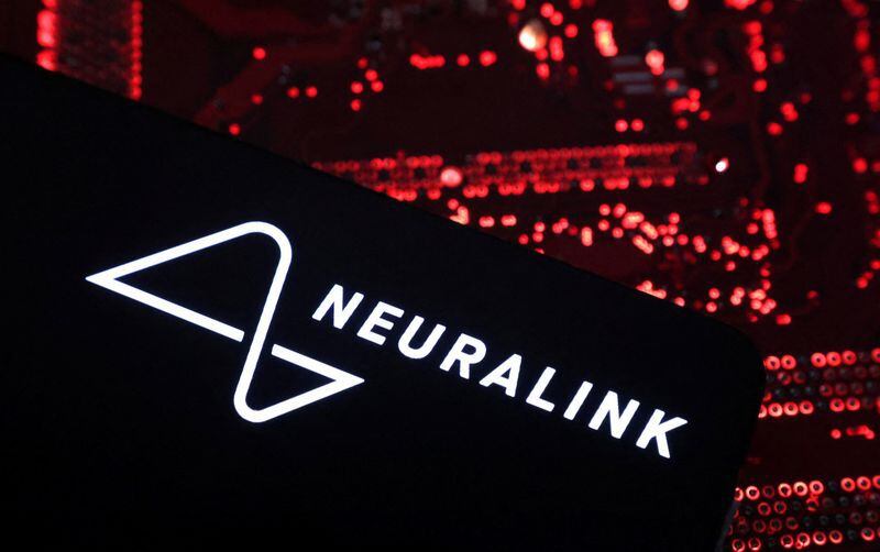 Para ser parte de las pruebas de Neuralink se debe tener una discapacidad física. (REUTERS)