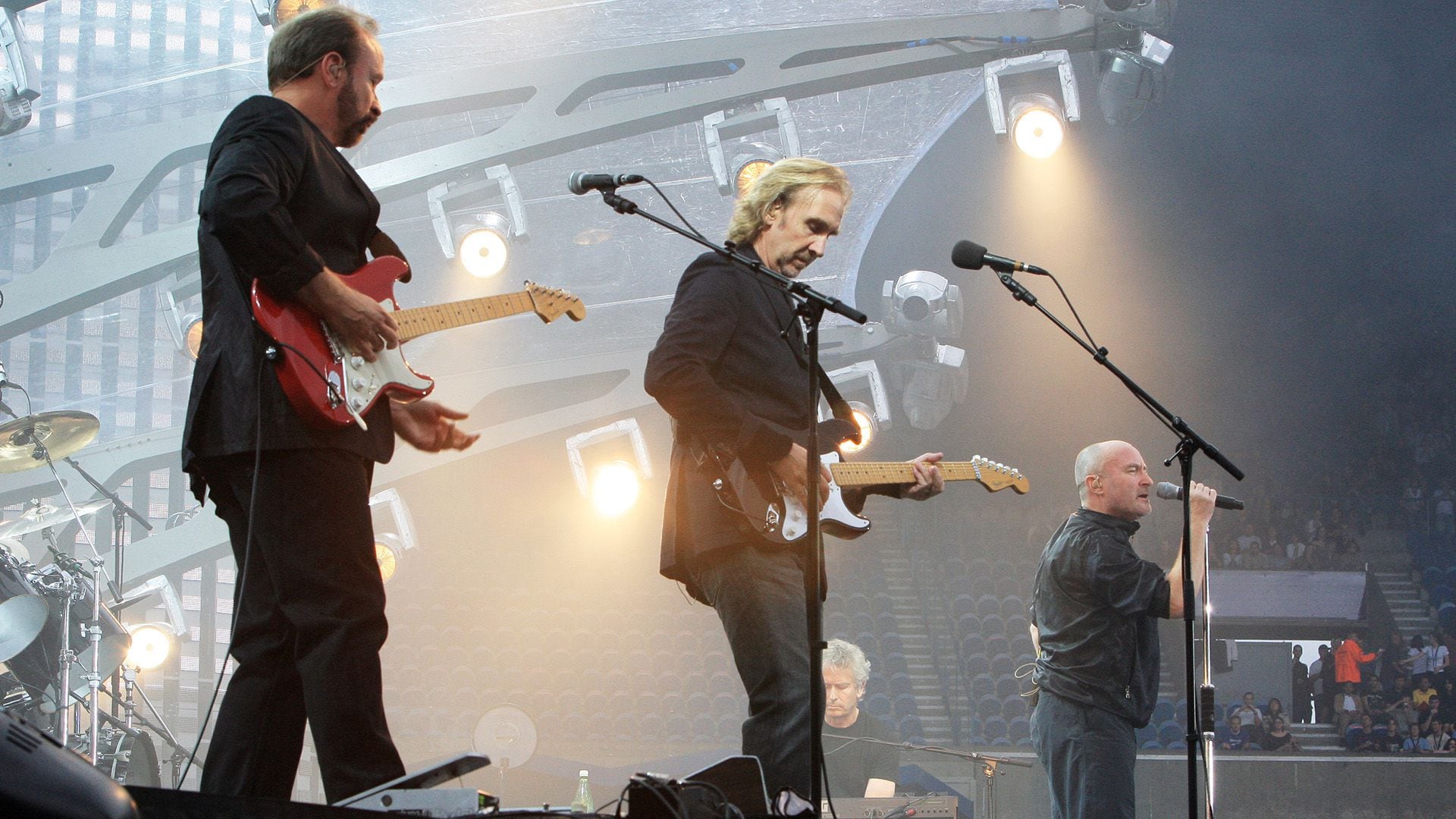 30 de junio de 2007: Daryl Stuermer, Mike Rutherford y Phil Collins, en una de las últimas reencarnaciones de Genesis (Foto: Jacques Demarthon / AFP)