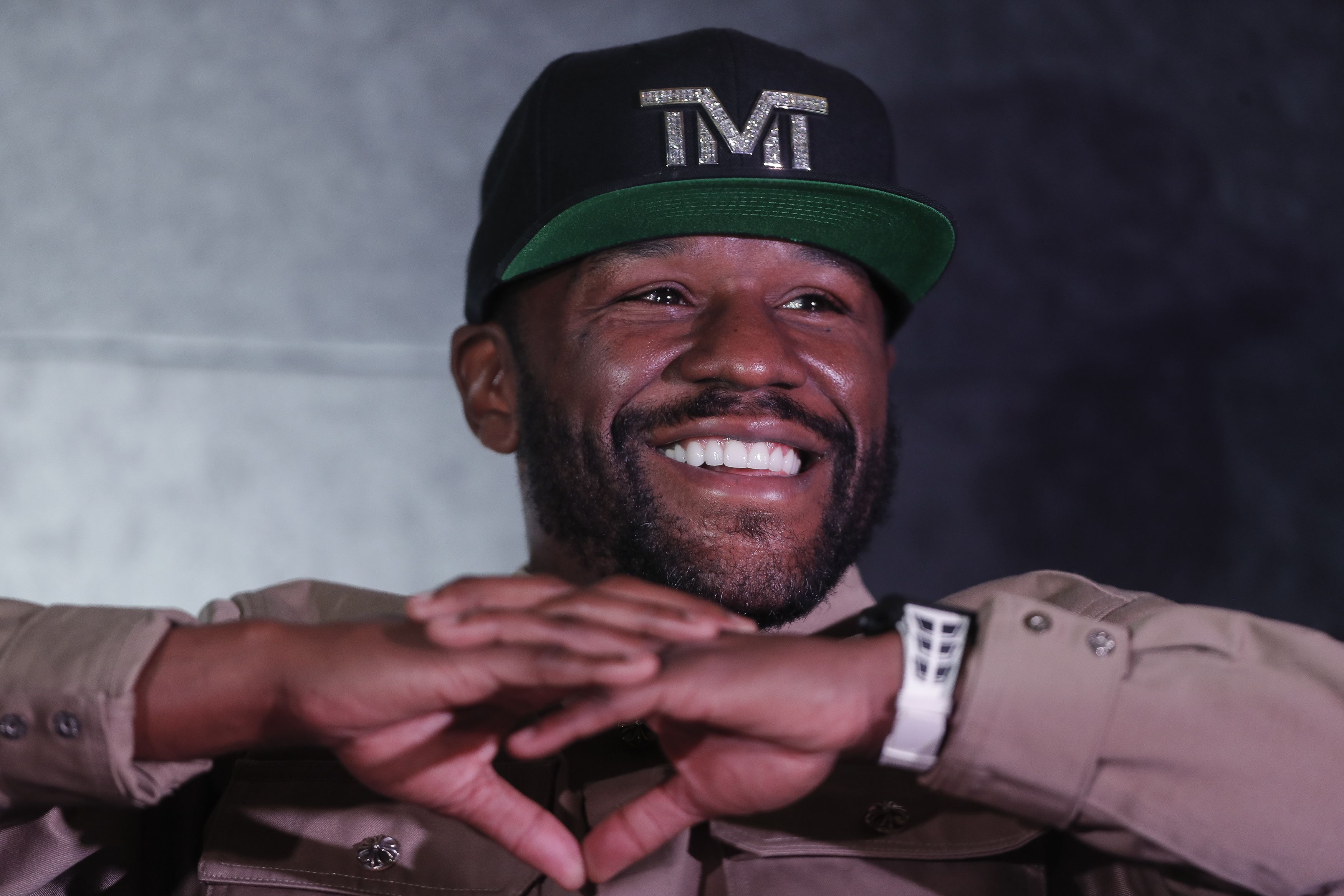 Floyd Mayweather sonríe a medida que crece su imperio inmobiliario (EFE/ Isaac Esquivel) 