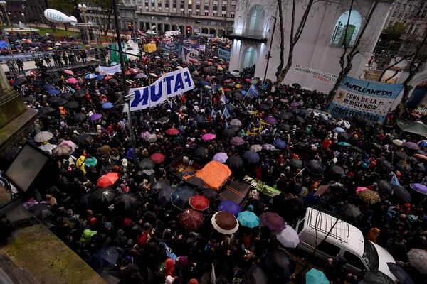 La lluvia fue protagonista de la jornada del jueves (Nicolás Stulberg)