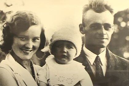 Witold Pilecki nació en 1901. Su familia tenía sólida posición económica. De joven participó en la guerra polaco-soviética. A su regreso del frente, heredó largas extensiones de tierra. Se casó y tuvo dos hijos. Tenía una buena vida. Per después de la invasión nazi a su país, se dispuso a luchar (Captura video de AFP)