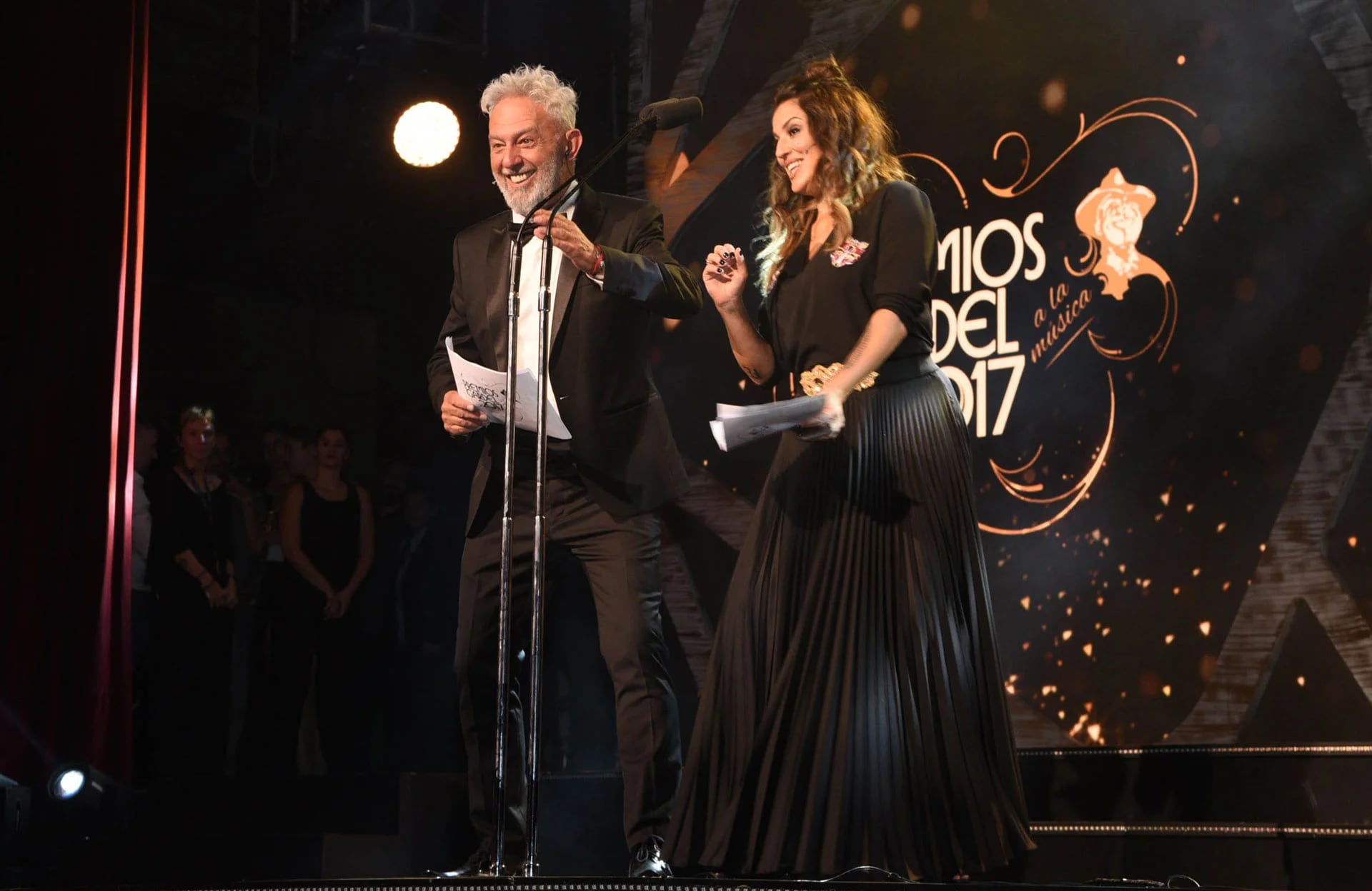 Lalo Mir y Maju Lozano, conductores de la ceremonia