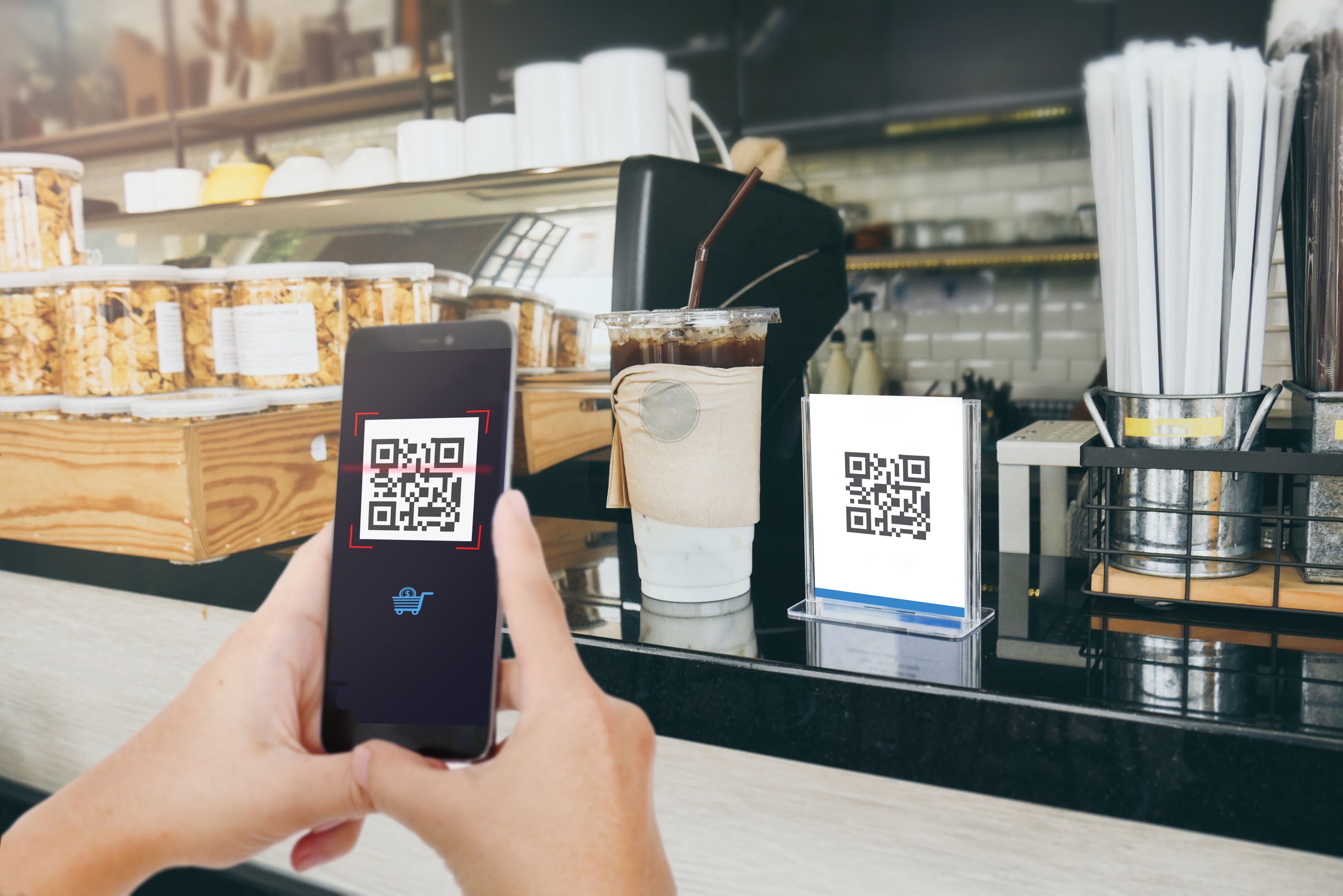 pagos con QR y con celulares en comercios