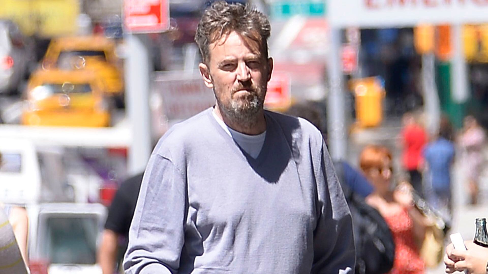 Después de que su colón reventó, Matthew Perry tuvo que soportar 15 cirugías para salvar su vida Photo © 2019 The Image Direct/The Grosby Group 