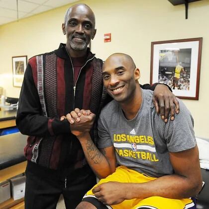 Craig Hodges con Kobe Bryant (@therealcraighodges)