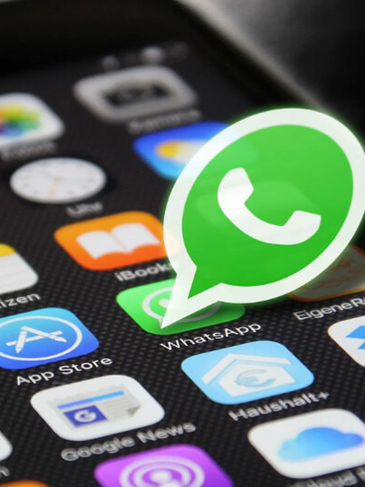 Пасха: хитрость, чтобы изменить значок WhatsApp на фиолетовый крестик -  Infobae