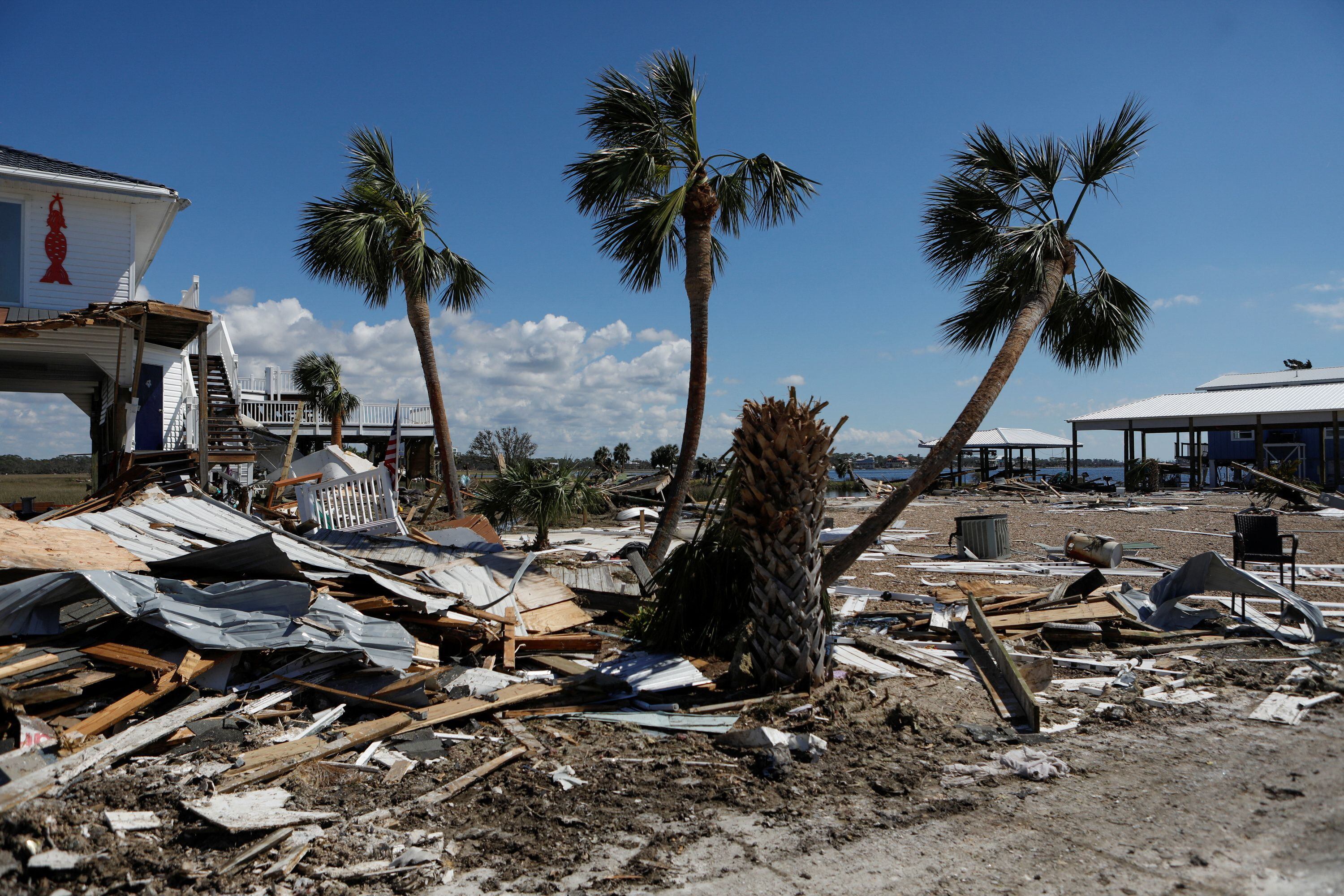 Ascendió a 93 el número de muertos en Estados Unidos tras el devastador paso  del huracán Helene - Infobae