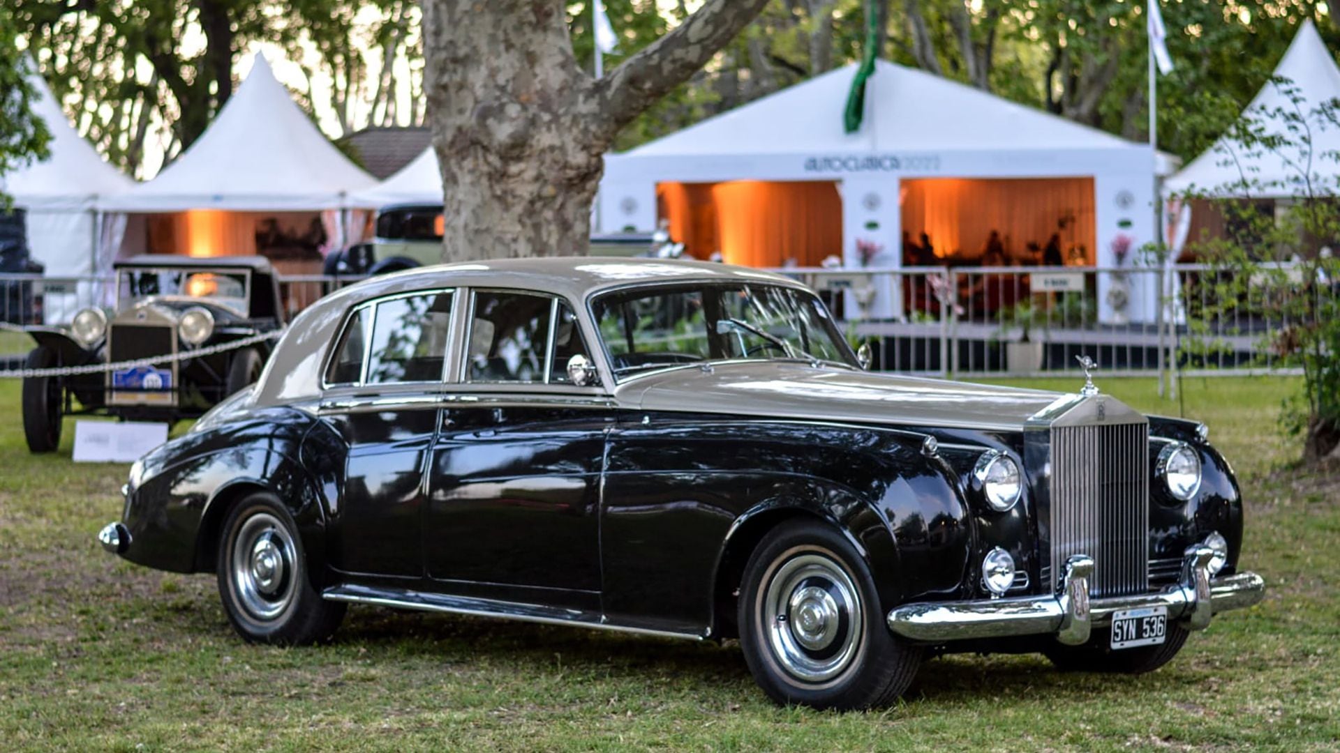 La elagancia y el valor de los autos clásicos más exclusivos es una de las características que hacen de Autoclásica el evento más importante de su tipo en Sudamérica