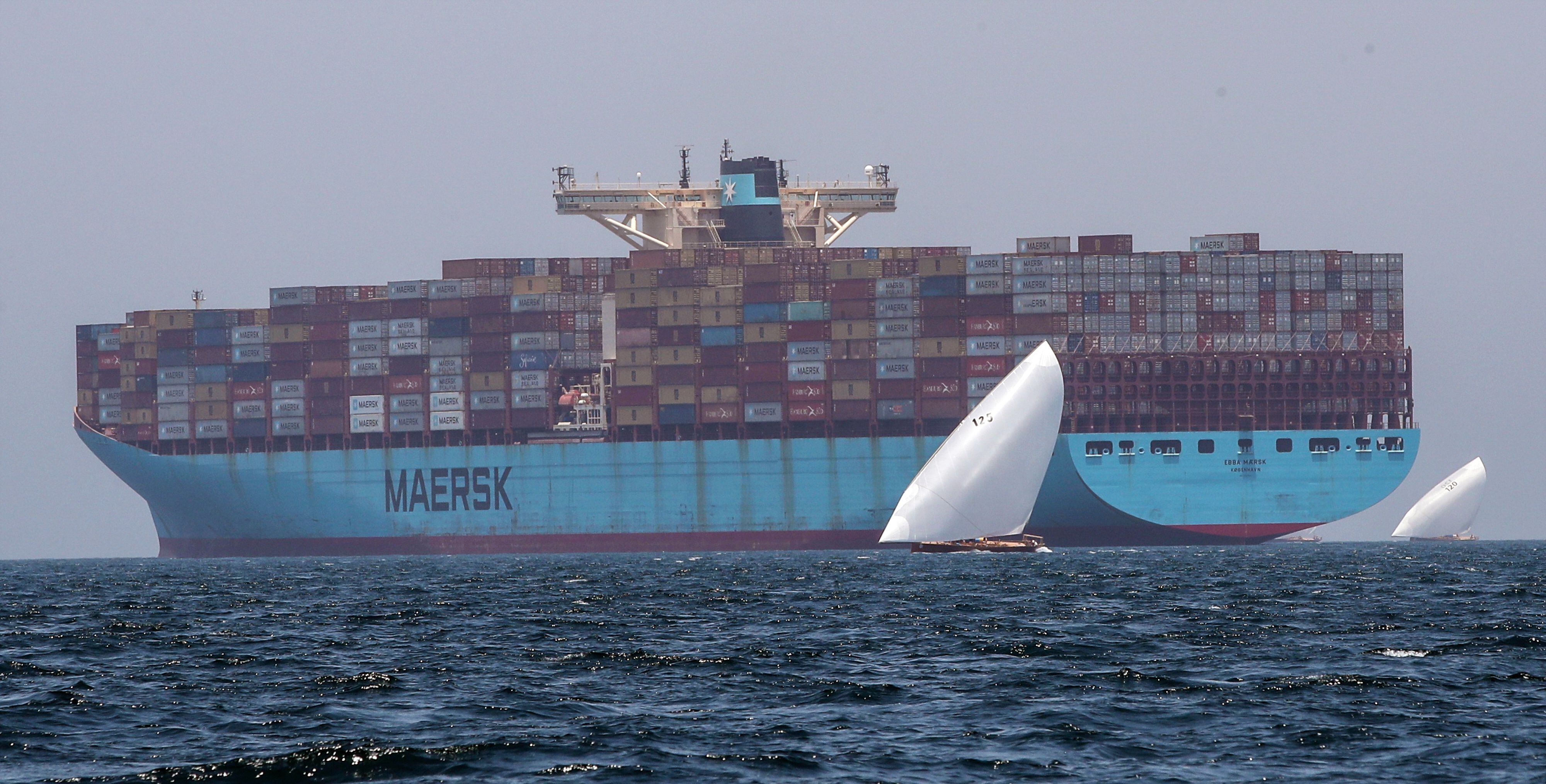 Foto de archivo de un carguero de la naviera danesa Maersk, una de las principales empresas mundiales en transporte marítimo de contenedores (EFE) 