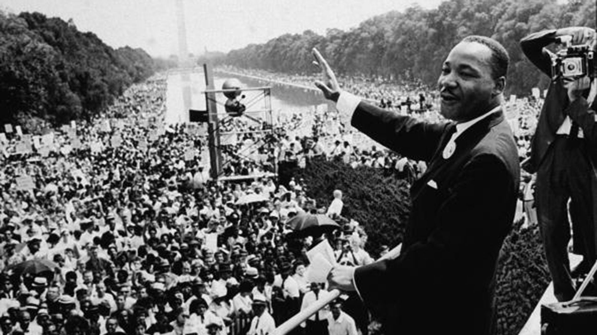 Martin Luther King frente a una multitud en Washington el 28 de agosto de 1963 (Getty)