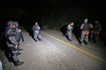 Su cuerpo sin vida fue hallado boca abajo con varias lesiones producidas por una bala de fuego en la cabeza y el tórax (Foto: Cuartoscuro)