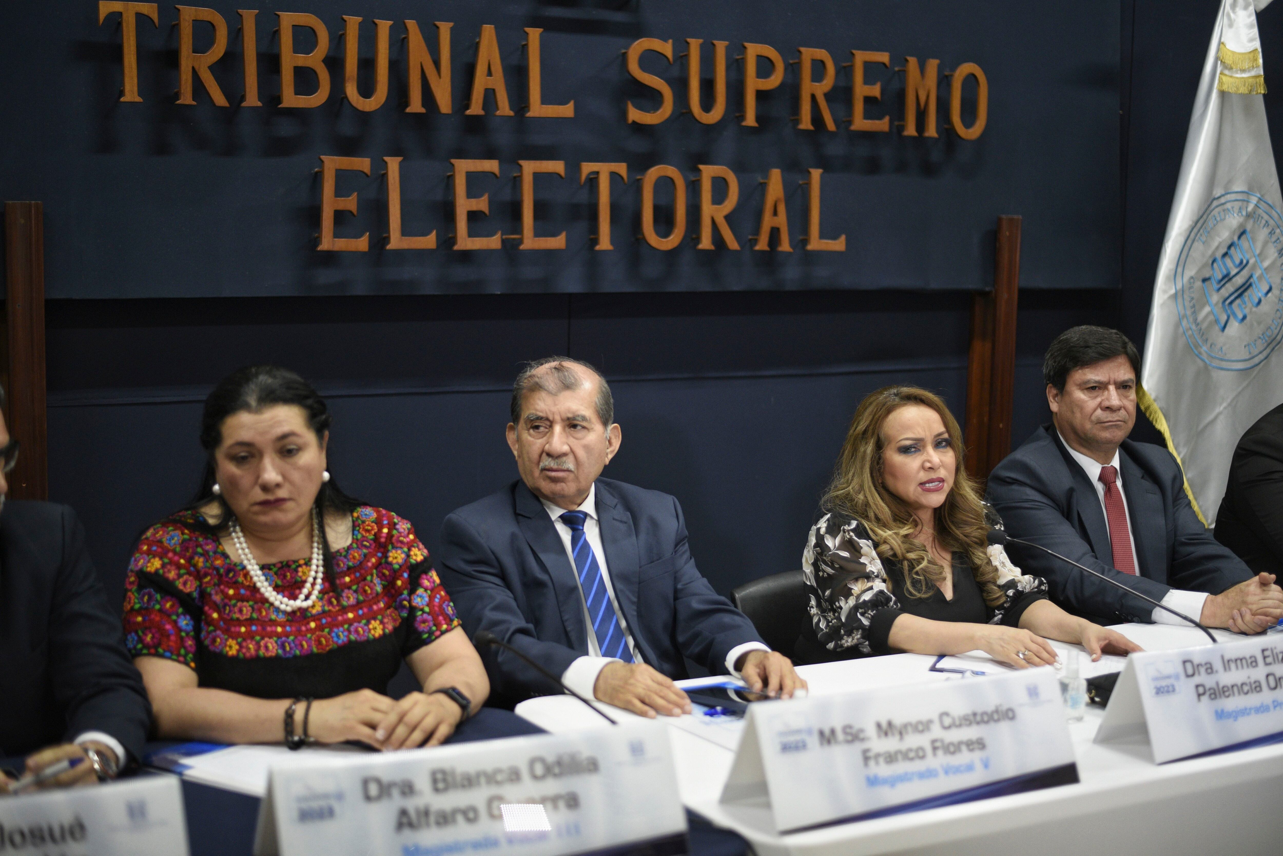 El Tribunal Electoral de Guatemala confirmó el balotaje entre Sandra Torres  y Bernardo Arévalo pese a la suspensión del partido Semilla - Infobae