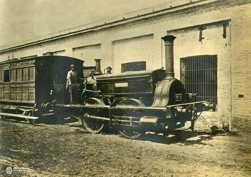 La locomotora La Porteña, usada para trasladar cadáveres al cementerio de la Chacarita.