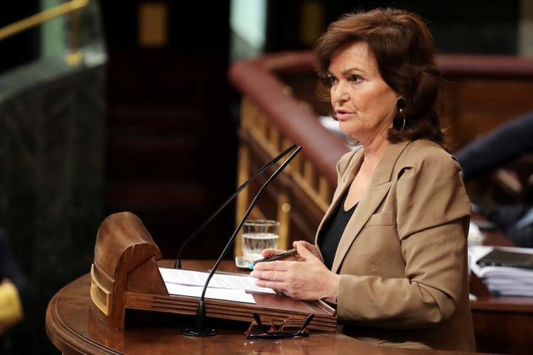 La vicepresidente española Carmen Calvo (REUTERS/Sergio Perez/archivo)