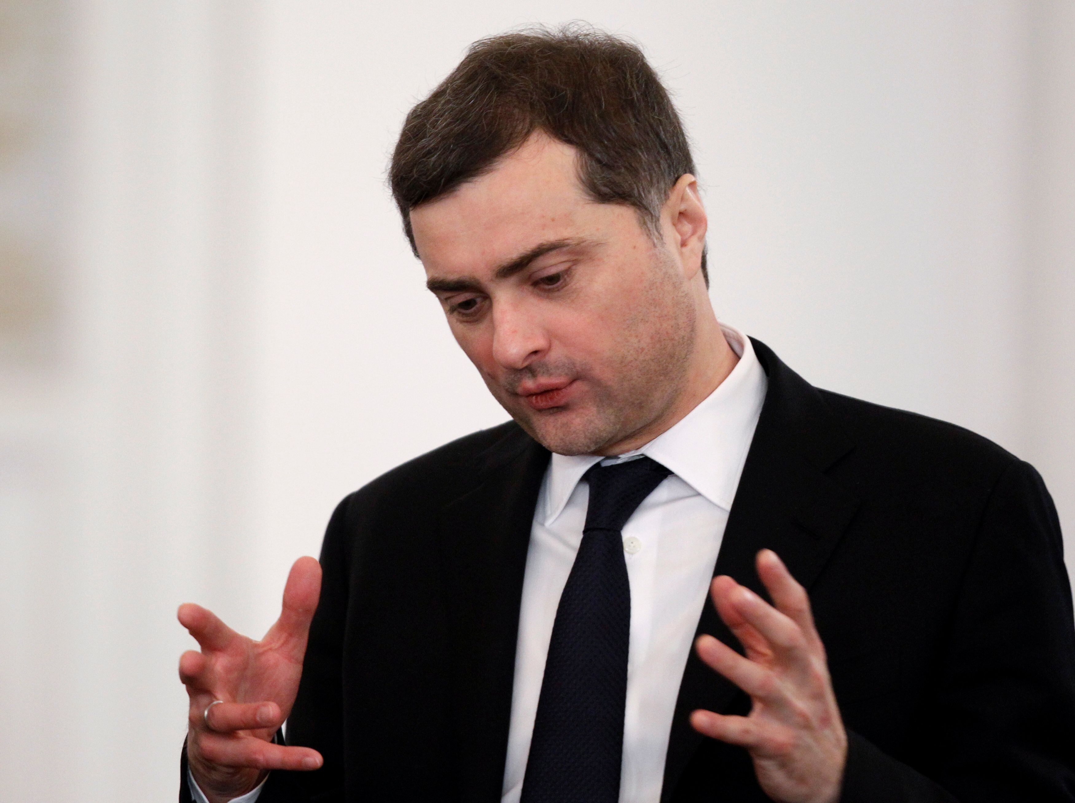 Vladislav Surkov en una foto de 2011. (REUTERS/Sergei Karpukhin/archivo)