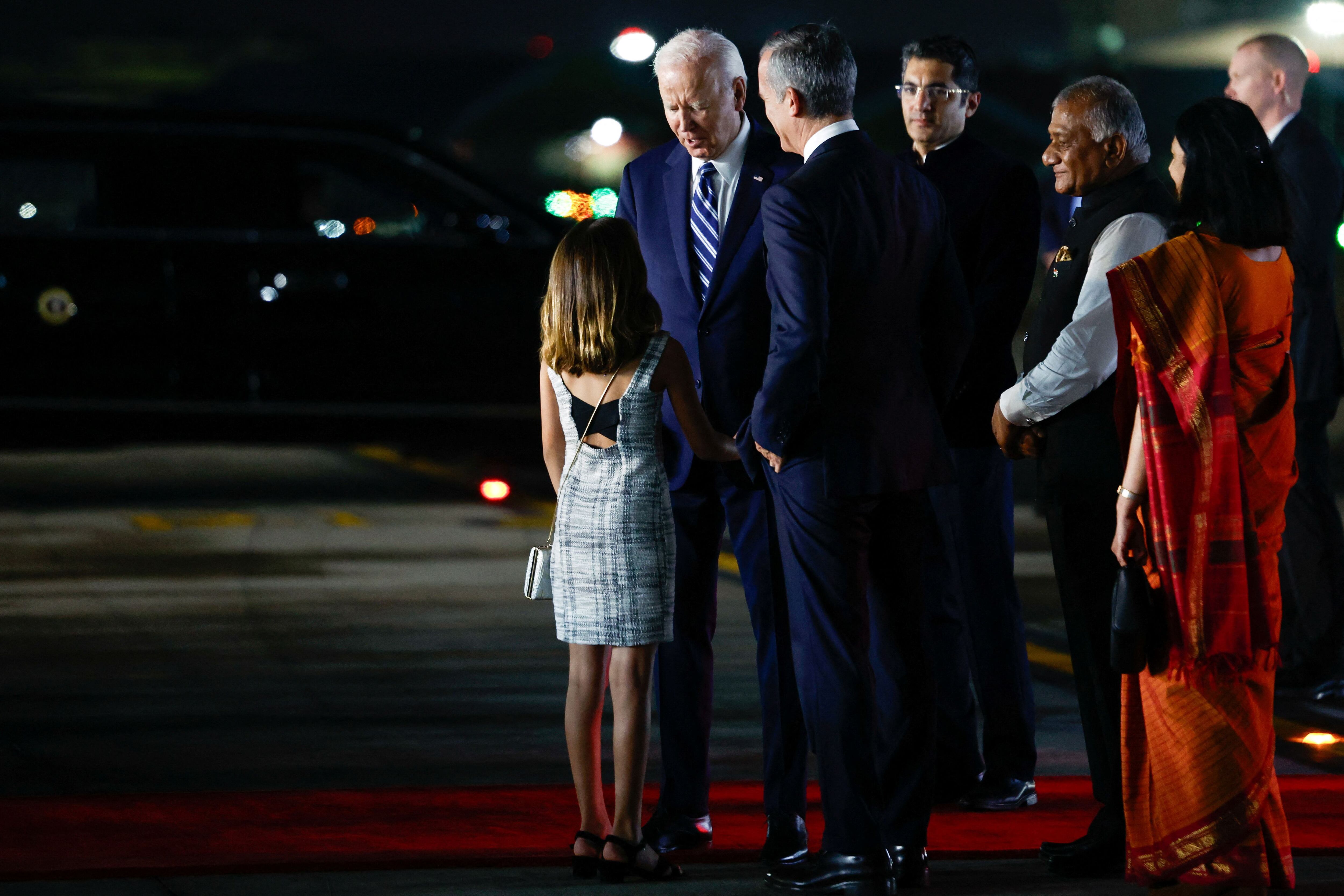 Joe Biden en su llegada a la India (REUTERS/Evelyn Hockstein)