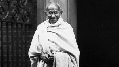 A 70 Anos De Su Asesinato Homenaje A Mahatma Gandhi Un Icono Del Pacifismo Cuya Muerte Aun Inspira Sospechas Infobae