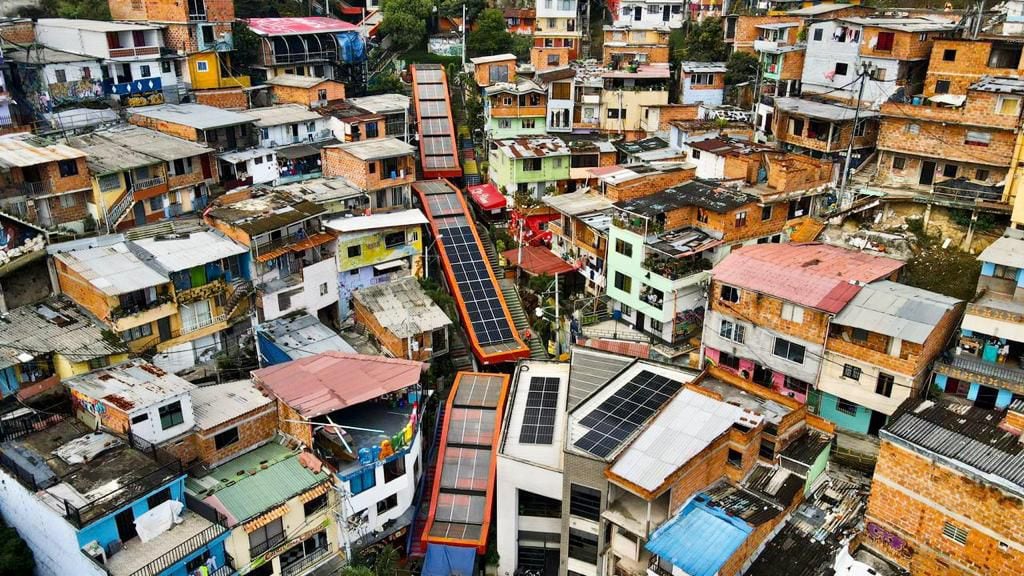 Escaleras eléctricas de la Comuna 13 en Medellín