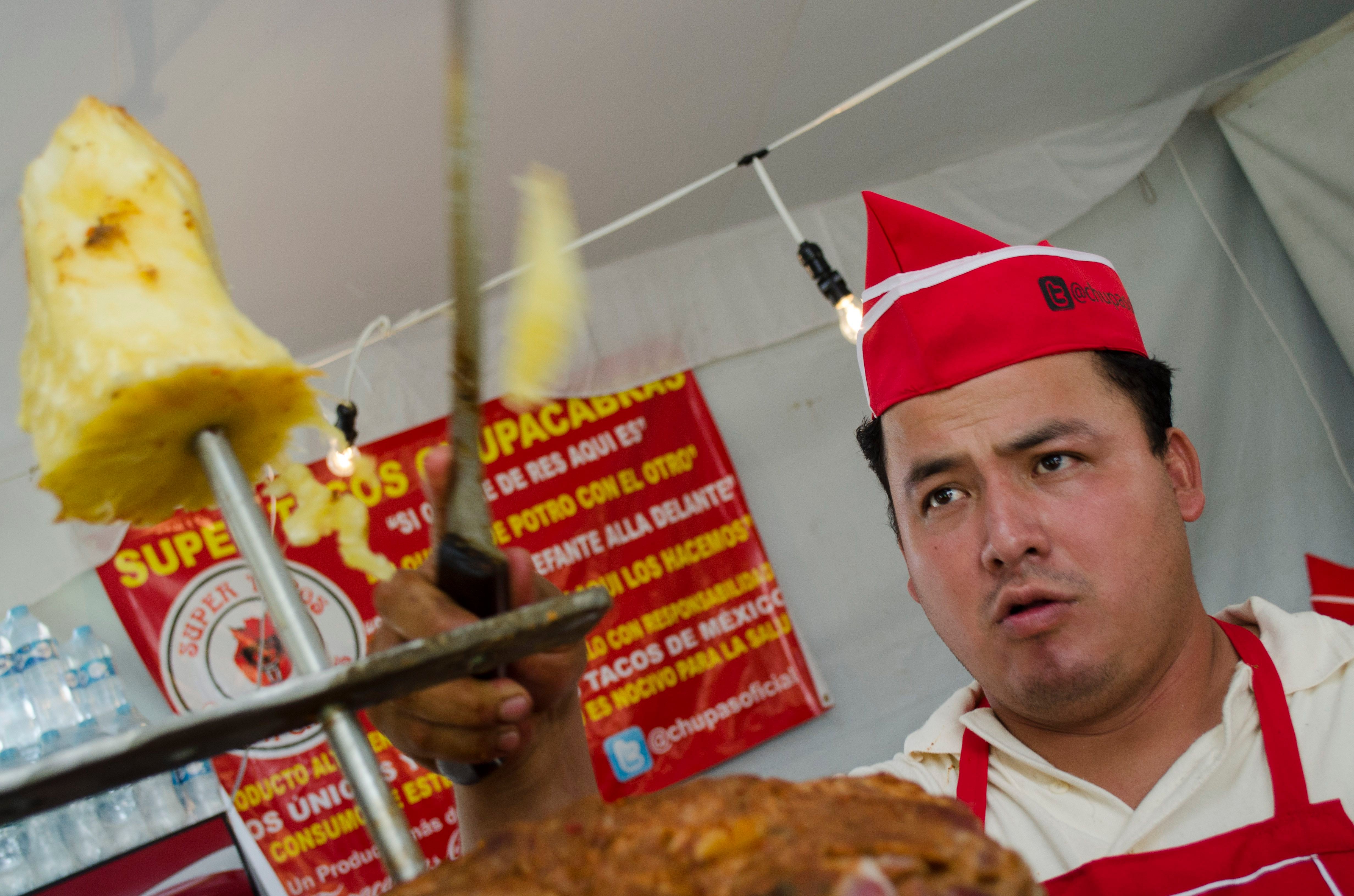 El trompo, si bien no es indispensable, es la clave que lo distingue.
(FOTO: MARÍA JOSÉ MARTÍNEZ /CUARTOSCURO.COM)